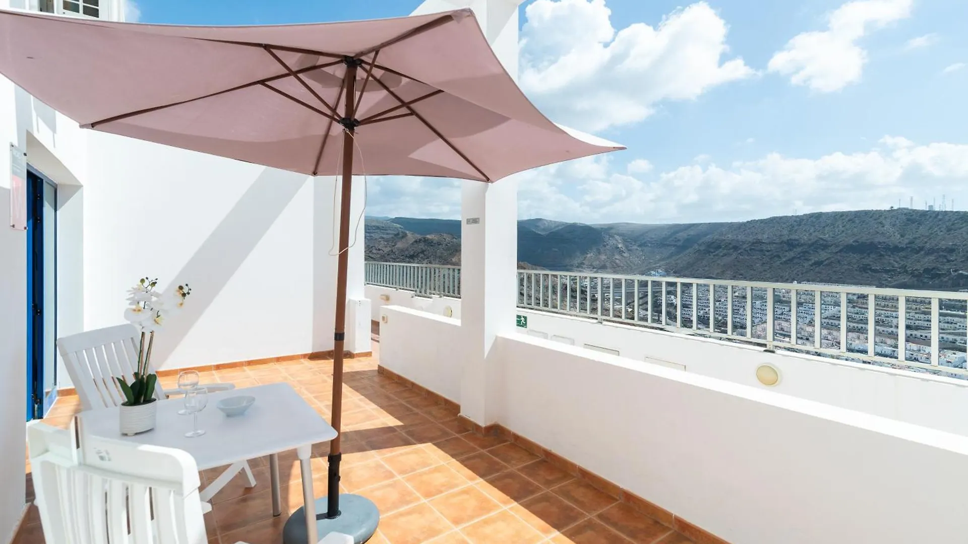 Santa Claudia Apartment Mogan Spain